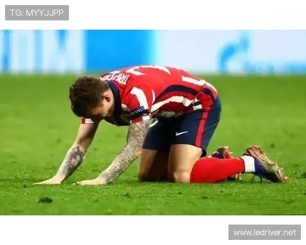 为避FIFA接管马足总辞职潮